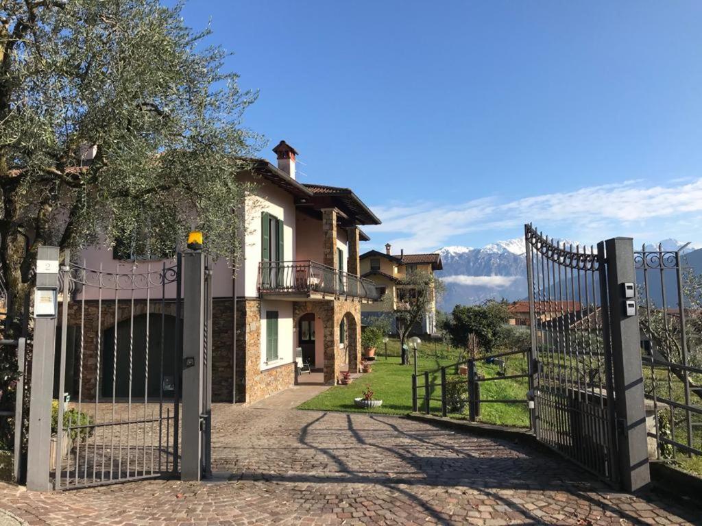 Villa The Princess Lenno Εξωτερικό φωτογραφία